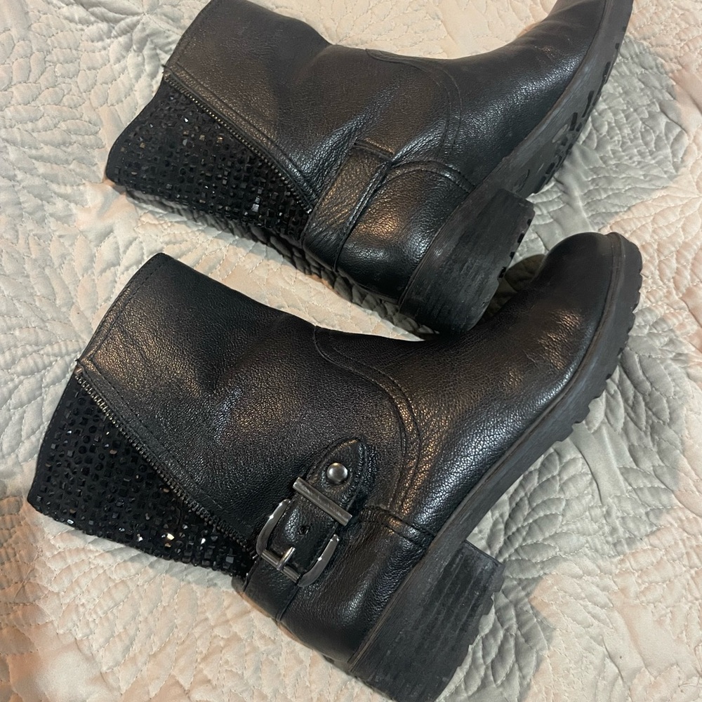 Gianni Bini Black Leather Mid Calf Boots Rhinestone 
Size 7